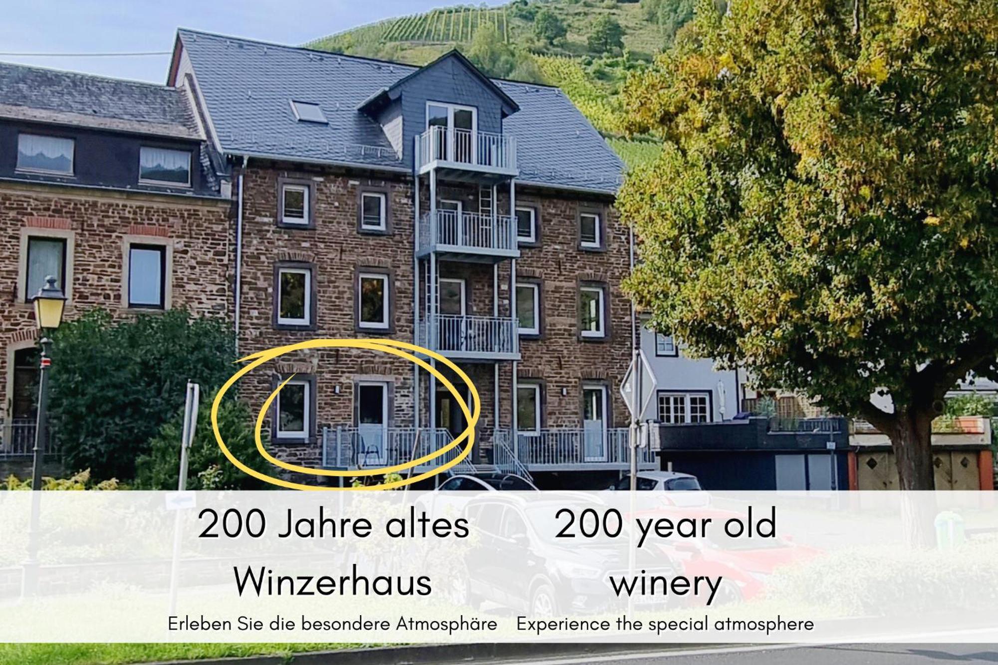 Winzerhaus Am Calmont - Moselidyll Im Winzerhaus Lägenhet Bremm Exteriör bild